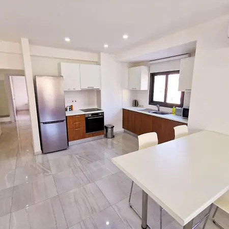 Vasilo Court Seaview Апартаменты