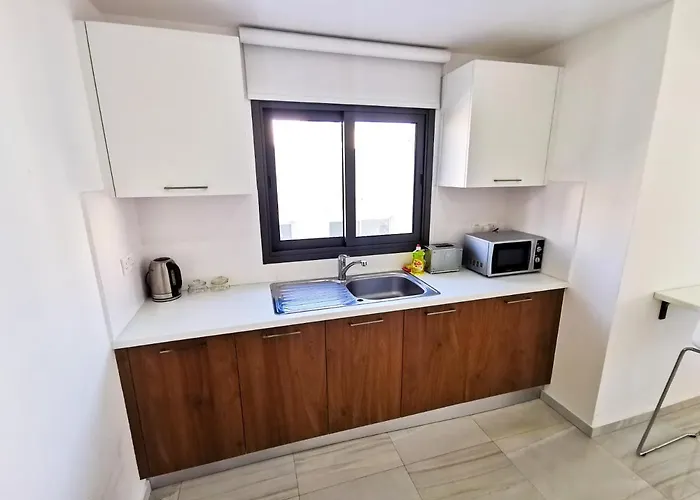 Vasilo Court Seaview